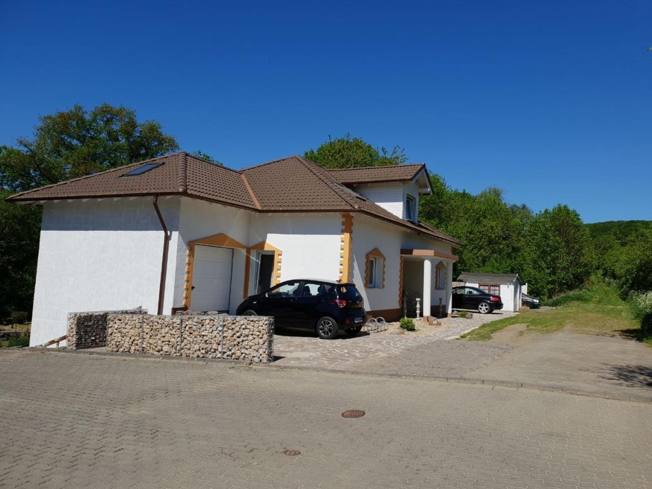 Haus Am Wanderweg Apartamento Niederdürenbach Exterior foto